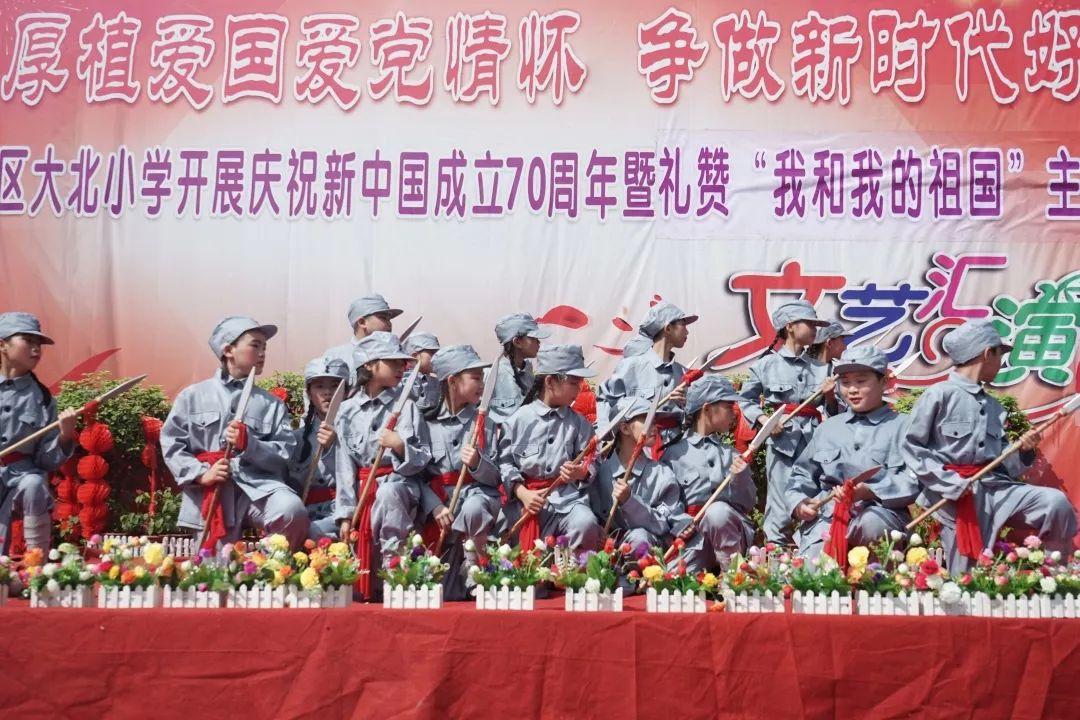 美方:胡塞组织首次直接攻击美国军舰